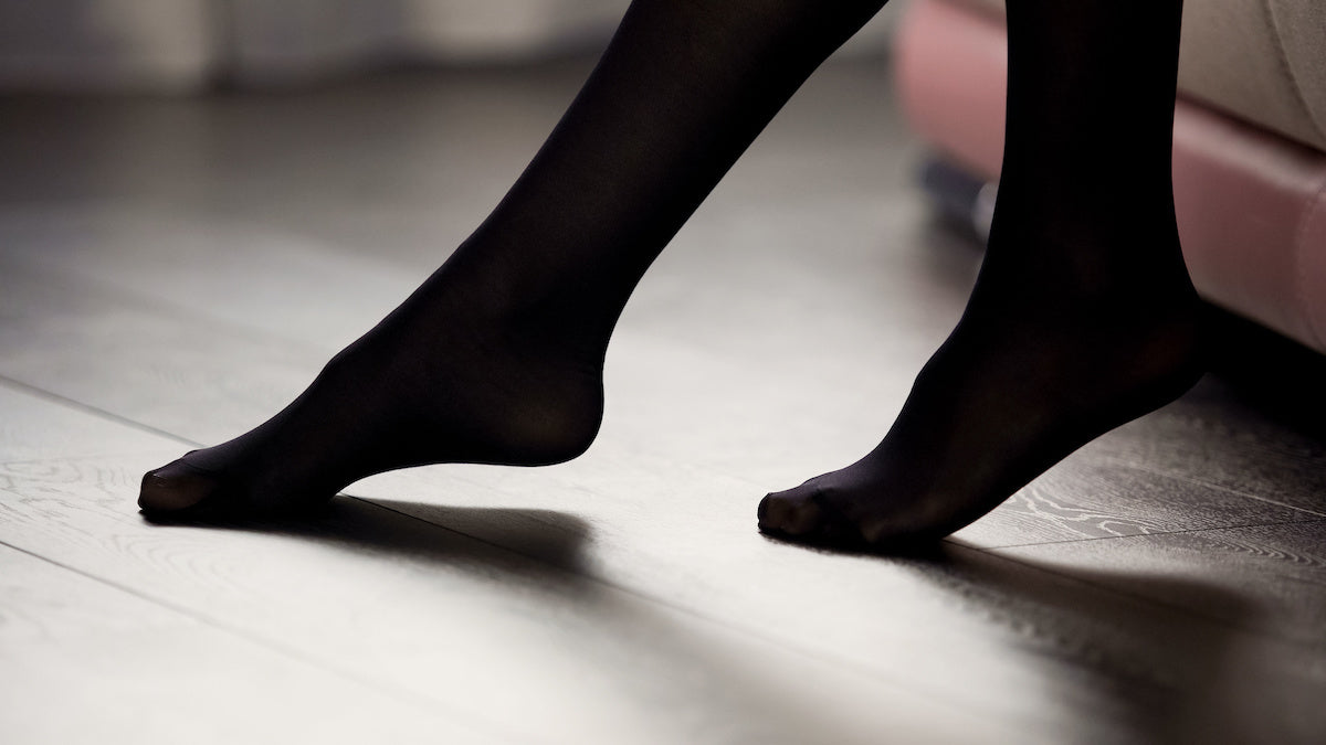 How to Prevent Runs in Tights: Expert Tips and Tricks